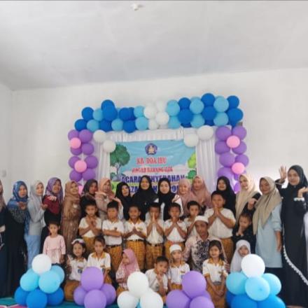 Pembagian Ijazah dan Penyampaian Hasil Belajar PAUD Do'a Ibu Desa Jingah Habang Ilir